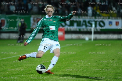 Lechia Gdansk  w ramach rozgrywek ekstraklasy pokonuje...