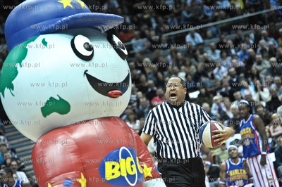 Harlem Globetrotters Poland Tour 2010. Mecz a wlasciwie...