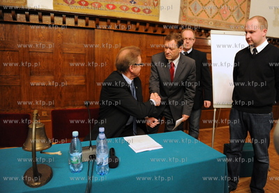 Sopot. I Sesja nowo wybranej Rady Miasta. Wybory przewodniczacego...