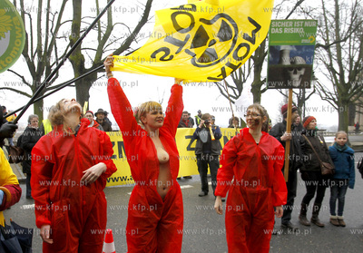 Przed szczecinskim Urzedem Wojewodzkim odbyla się...