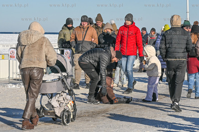 Sopot. Zimowa niedziela w Sopocie. 15.02.2026 fot....