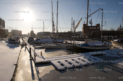 Zima w Gdansku, opustoszala marina jachtowa
8.01.2009
fot....