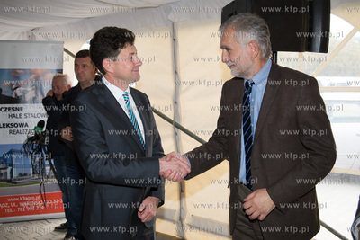 Otwarcie fabryki EKOINBUD w Gdansku. Nz minister  rodowiska...