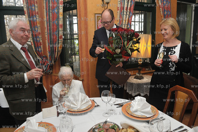 Setne urodziny Janiny KIerat mieszkanki Gdanska.Przyjecie...