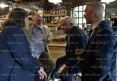 Otwarcie restauracji i browaru PG4 w Central Hotel...