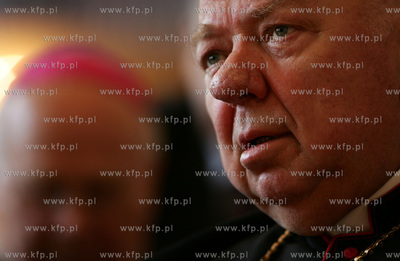 Wizyta kard. Stanislawa Dziwisza w Pelplinie, gdzie...