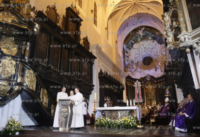 Gdansk. Katedra Oliwska. Msza sw. za tragicznie zmarlych...
