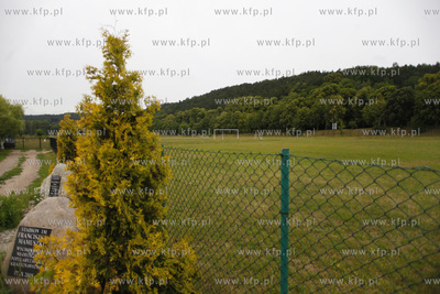 Gdansk. Boisko pilkarskie przy ul.Koscierskiej klubu...