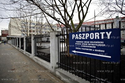 Wydzial paszportowy Urzedu Wojewodzkiego w przy ul...