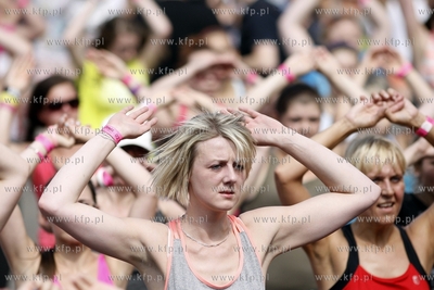 Gdansk.PGE Arena. Maraton Zumby, proba pobicia rekordu...