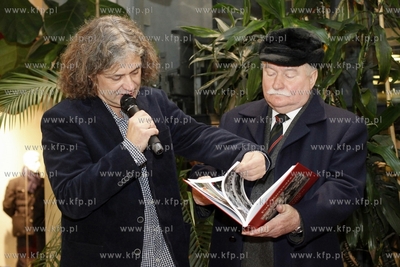 Centrum Handlowe Manhattan w Gdansku. Promocja albumu...