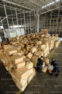 Funkcjonariusze Granicznego Referatu Zwalczania Przestepczosci...