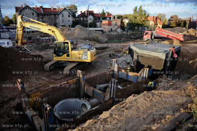 Gdansk. Budowa trasy Slowackiego.
11.10.2011
fot....