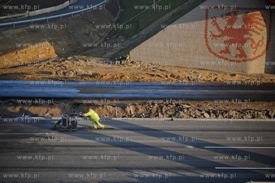 Gdansk. Budowa wezla drogowego Karczemki i trasy WZ....