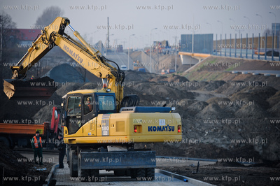 Gdansk. Budowa wezla drogowego Karczemki i trasy WZ....