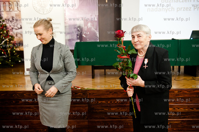 Gdansk. Historyczna sala BHP. Wreczenie odznaczen panstwowych,...
