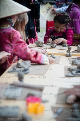 Gdansk. Zieleniec Nowego Ratusza. Festyn dla dzieci...