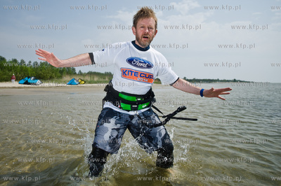 Chalupy. Piosenkarz Pawel Stasiak, gosc zawodow Ford...
