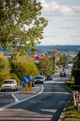 Wjazd do Zukowa od strony Gdyni droga krajowa nr. 20.
20.08.2014
fot....