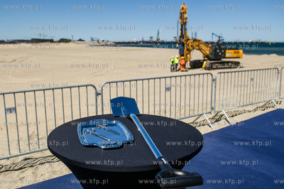 Gdansk. Terminal kontenerowy DCT. Uroczystosc inauguracji...