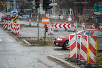 Gdansk. Przygotwania do zmian organizacji ruchu, polegajacych...