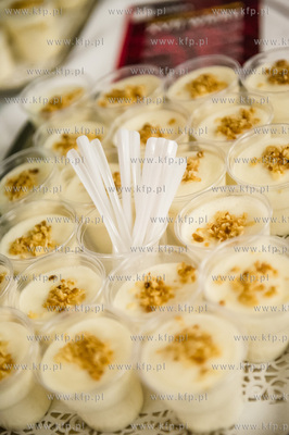 Gdańsk. Wrzeszcz. CH Manhattan. Wernisaż wystawy...