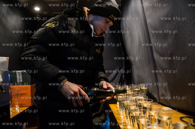 Gdańsk. Targ Węglowy. Zakręcone Walentynki z Kołem...