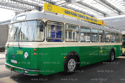 Gdynia. Nowa siedziba Przedsiebirtwa Komunikacji Trolejbusowej...