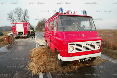 Wies Karniszyn mazowieckie
Na fermie kurzej pan Antoniego...