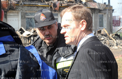 Kamien Pomorski/Zachodniopomorskie. Pozar hotelu socjalnego...