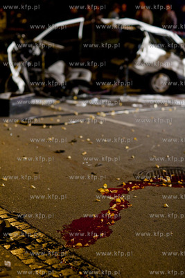 Tragiczny wypadek w Gdyni. Na skrzyzowaniu ulic Chylonskiej...