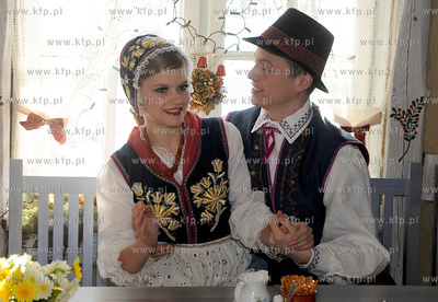 Czlonkowie Zespolu Piesni i Tanca Mazowsze odwiedzili...