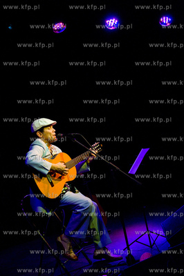 Scena Muzyczna Gdansk. Koncert kubanskiego muzyka Jose...