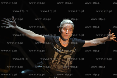 Proba przedtawienie Milosc ci wszytko wybaczy w Teatrze...