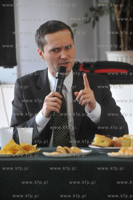 Gdansk. Technikum Lacznosci. IV Areopag Mlodych. Debata...