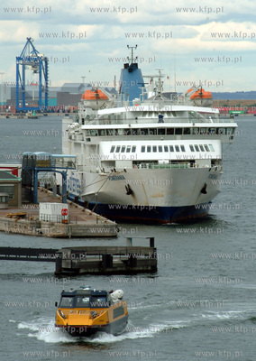 Prom Polskiej Zeglugi Baltyckiej  PZB "Pomerania" ...