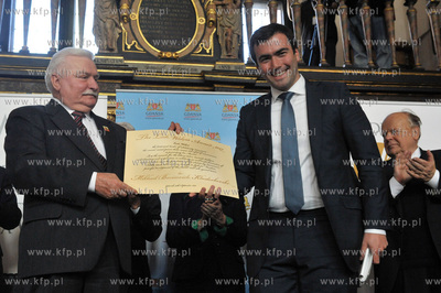 70 urodziny Lecha Walesy. Uroczysta gala wreczenia...