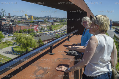 Gdansk. Widok z tarasu Europejskiego Centrum Solidarności...