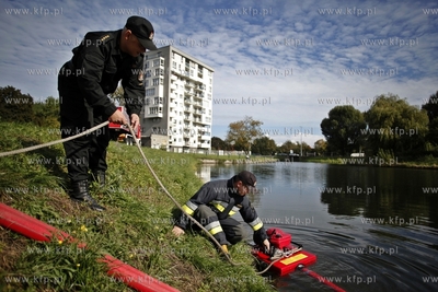 Przekazanie i prezentacja zapor przecipowodziowych...