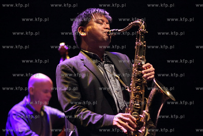 Sopot Jazz Festival 2014. Koncert trio w skladzie Jon...