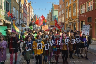 Gdańsk. 16. Manifa 2020 pod hasłem "Kobiety i Ziemia...