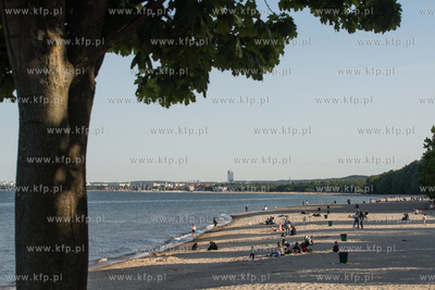Gdynia Orłowo. Poszerzona plaża. 04.06.2023 / fot....