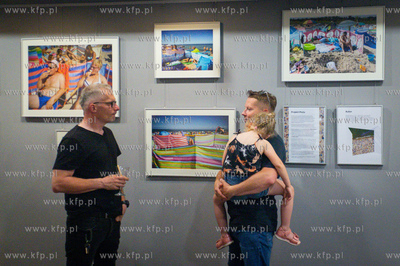 Biblioteka Chełm. Wernisaż wystawy "Projekt Plaża"...