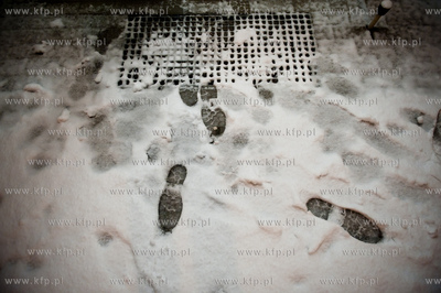 Gdansk. Zimowy krajobraz osiedla Ujescisko po obfitych...