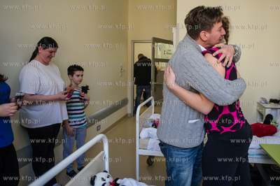 Gdansk. Aktor Rafal Krolikowski odwiedzil dzieci w...