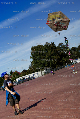 Gdansk. Plac Zebran Ludowych. Festiwal latawca.
19.09.2009
fot....