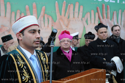 Z inicjatywy Stowarzyszenia Nasz Gdansk na murach Aresztu...