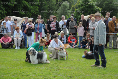 W Zespole Dworsko - Parkowym  w Gdyni Kolibkach odbyla...