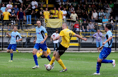 Gryf Orlex Wejherowo zremisowal 2:2 (2:2) z Jarota...