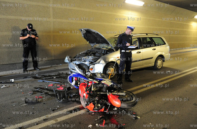 Sopot. Ulica Grunwaldzka - tunel pod Placem Przyjaciol...